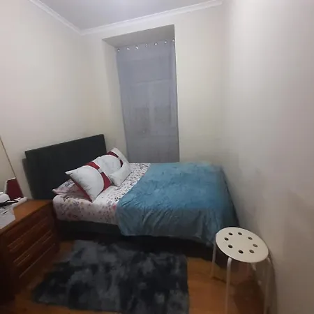 Homestay Barato E Simples Centro Lisbon